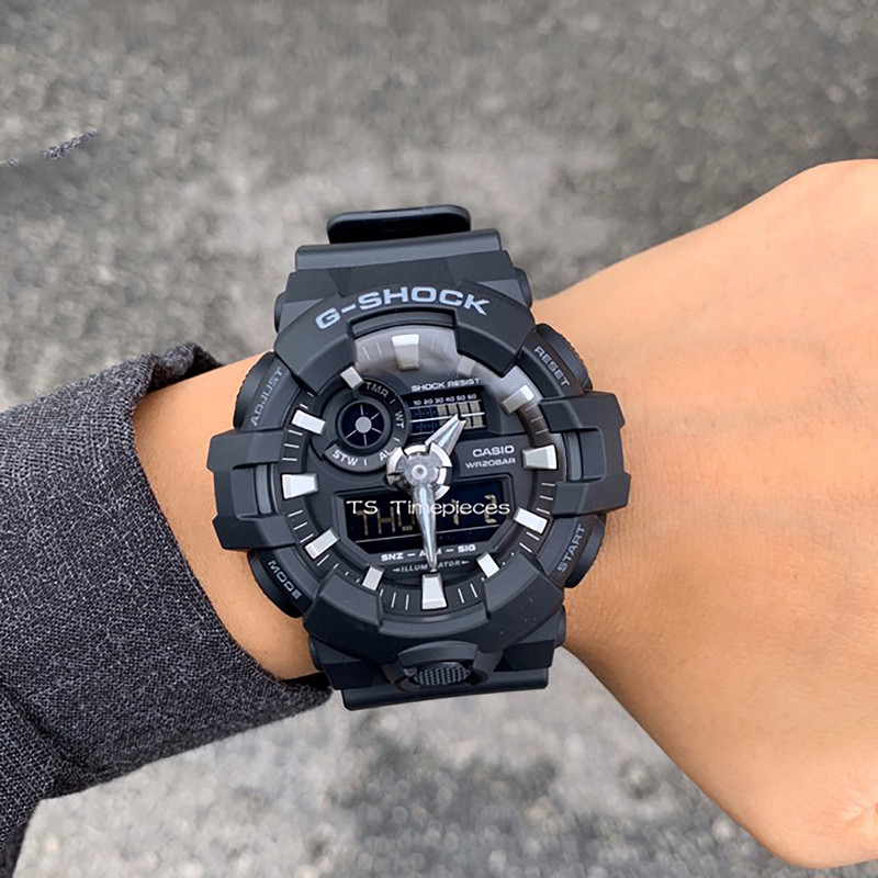 ساعت مچی کاسیو جی شاک مدل GA-700-1B